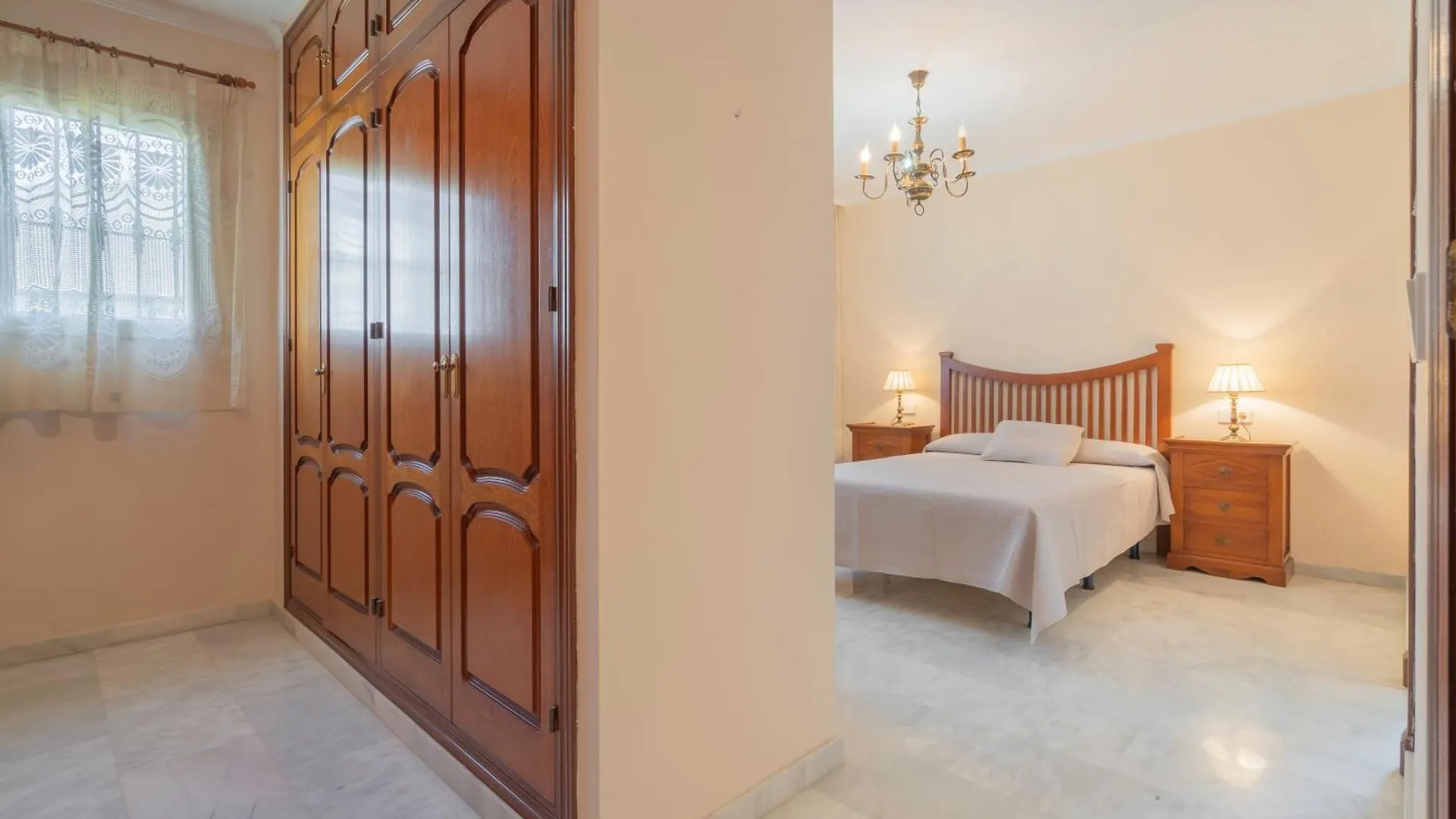 Casa Calzado Guerra Villa Fuengirola 0*,