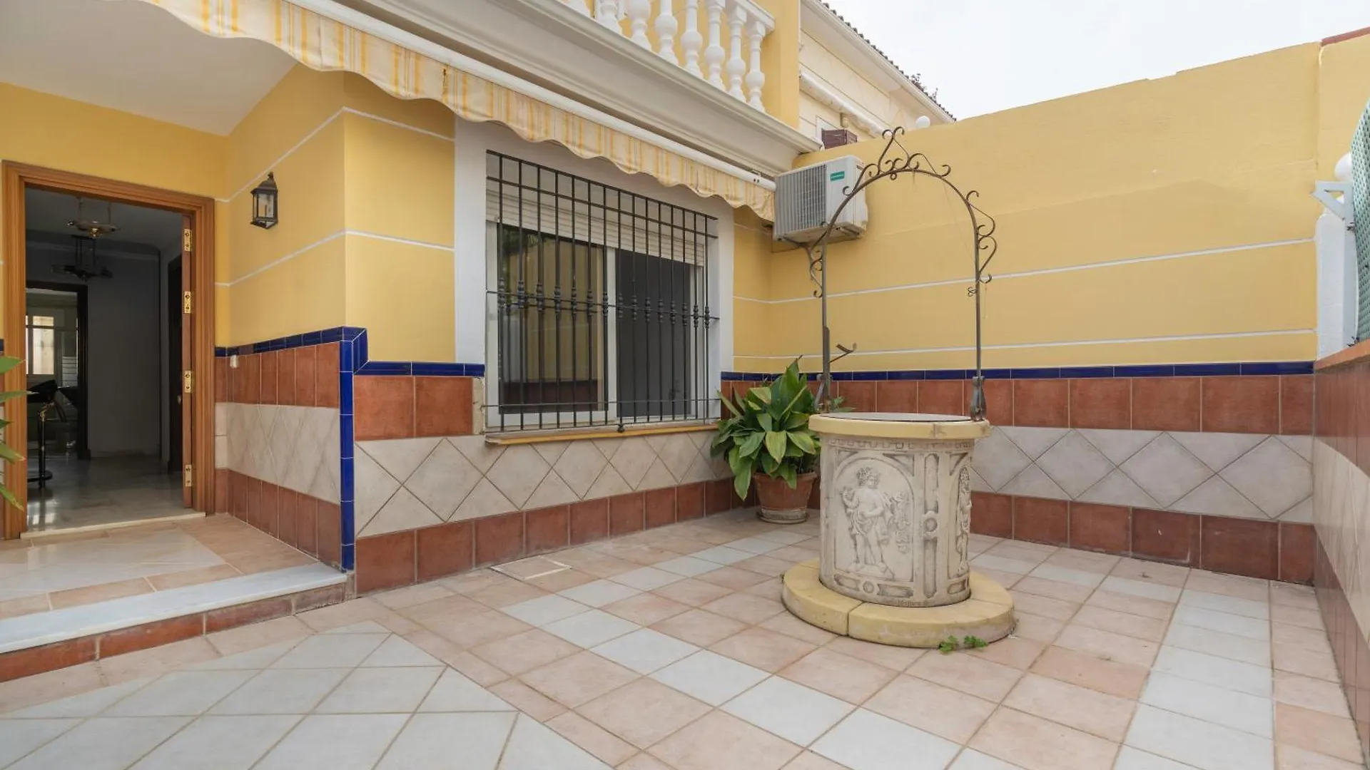 푸엔히롤라 Casa Calzado Guerra 빌라